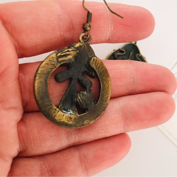 Tree Earrings - Picture 4 of 5